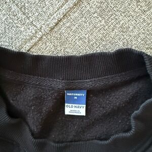 Old Navy Maternity sweatshirt